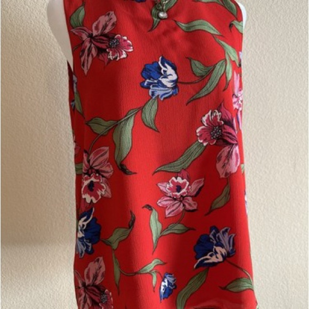 Floral Red Sleeveless Top